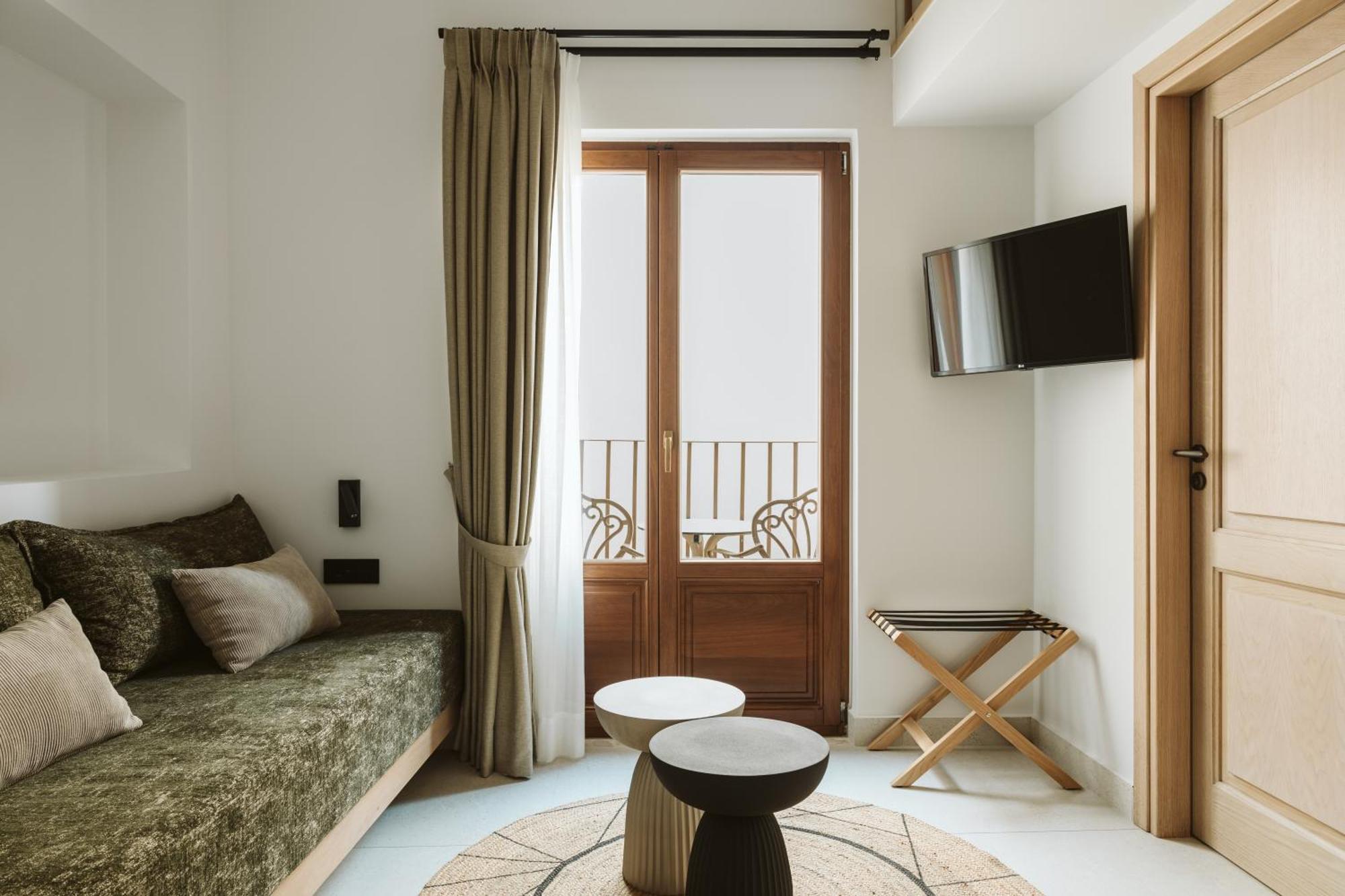 Cortiletto Timeless Suites 罗希姆诺 外观 照片
