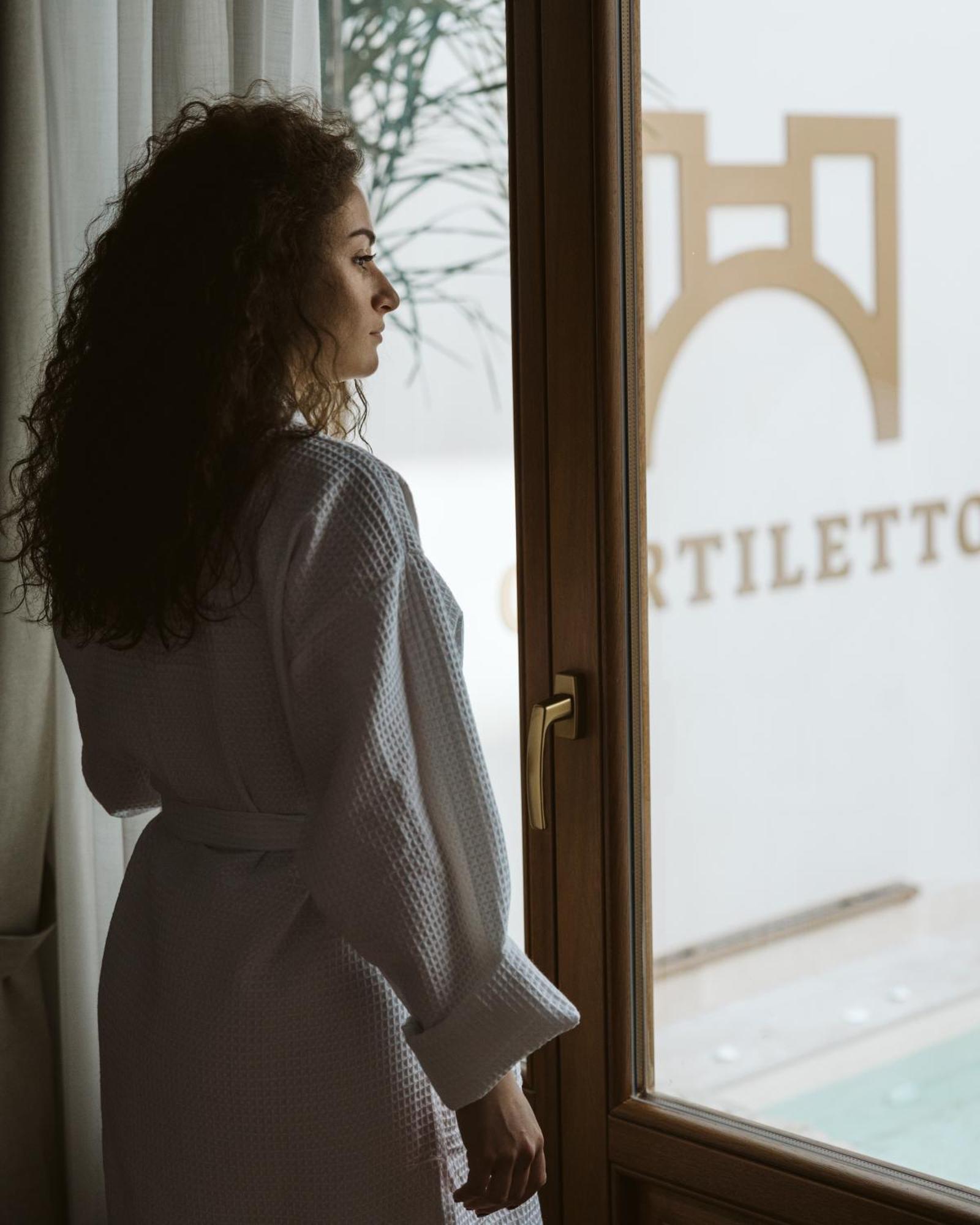 Cortiletto Timeless Suites 罗希姆诺 外观 照片