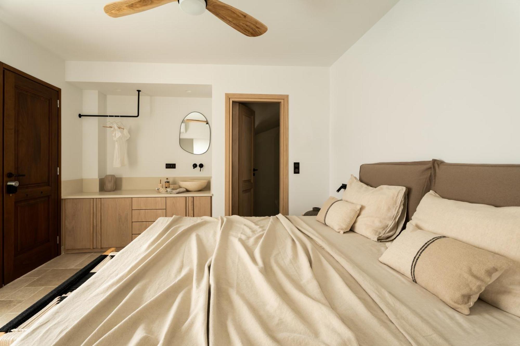 Cortiletto Timeless Suites 罗希姆诺 外观 照片